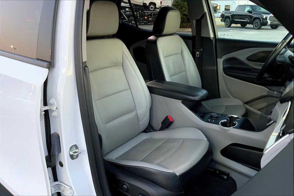 used 2024 GMC Terrain car, priced at $23,843