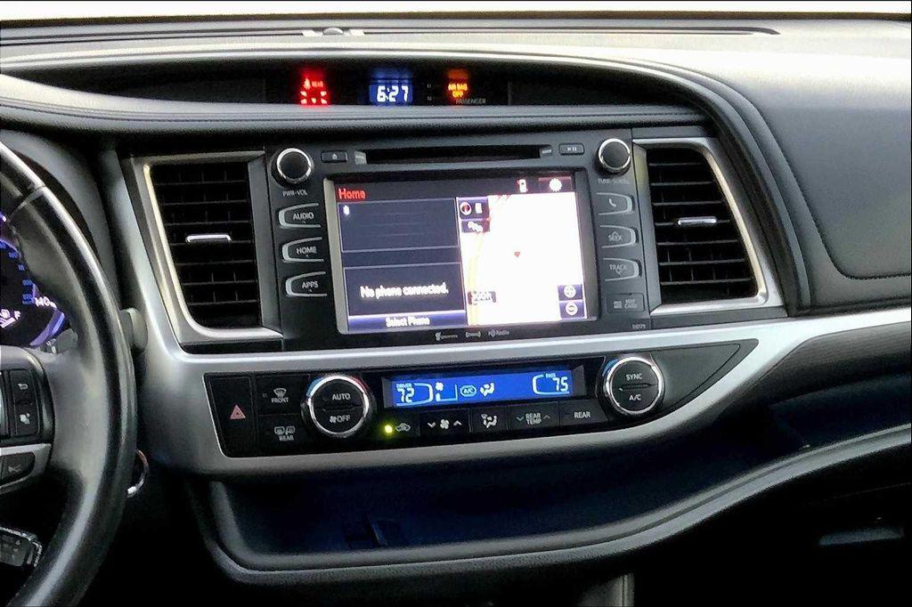 used 2018 Toyota Highlander car, priced at $25,193