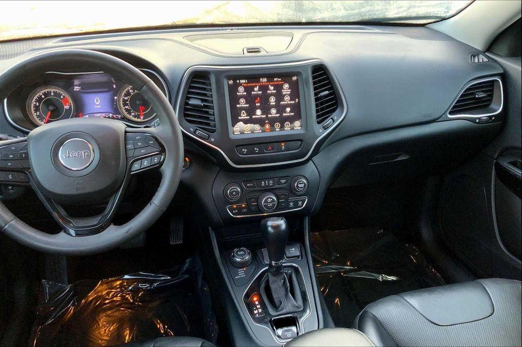 used 2023 Jeep Cherokee car, priced at $21,812