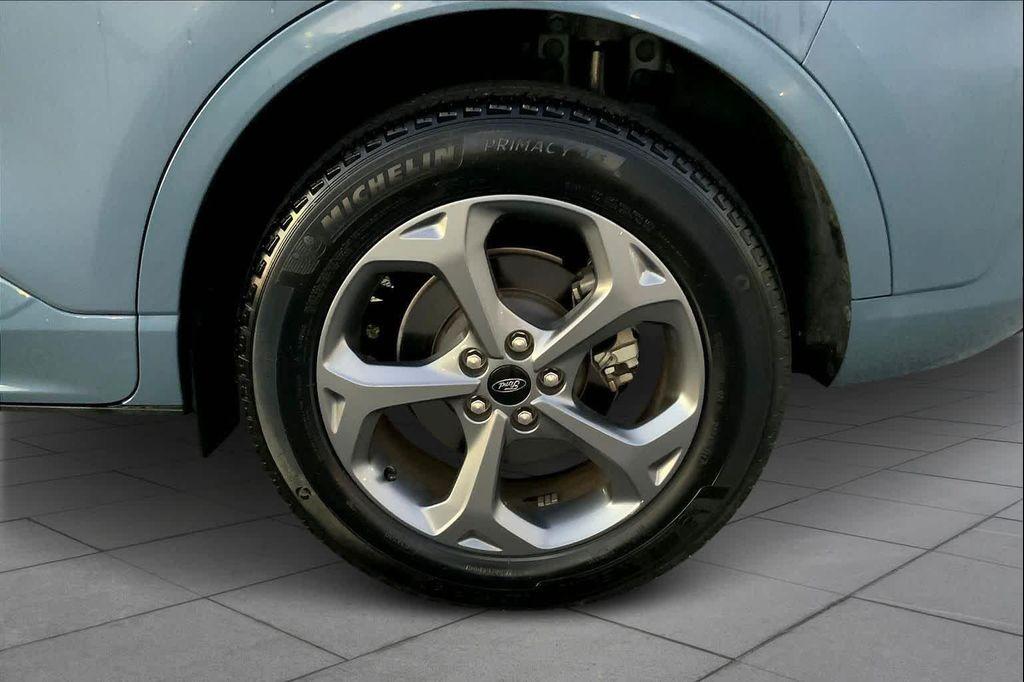 used 2024 Ford Escape car, priced at $25,475