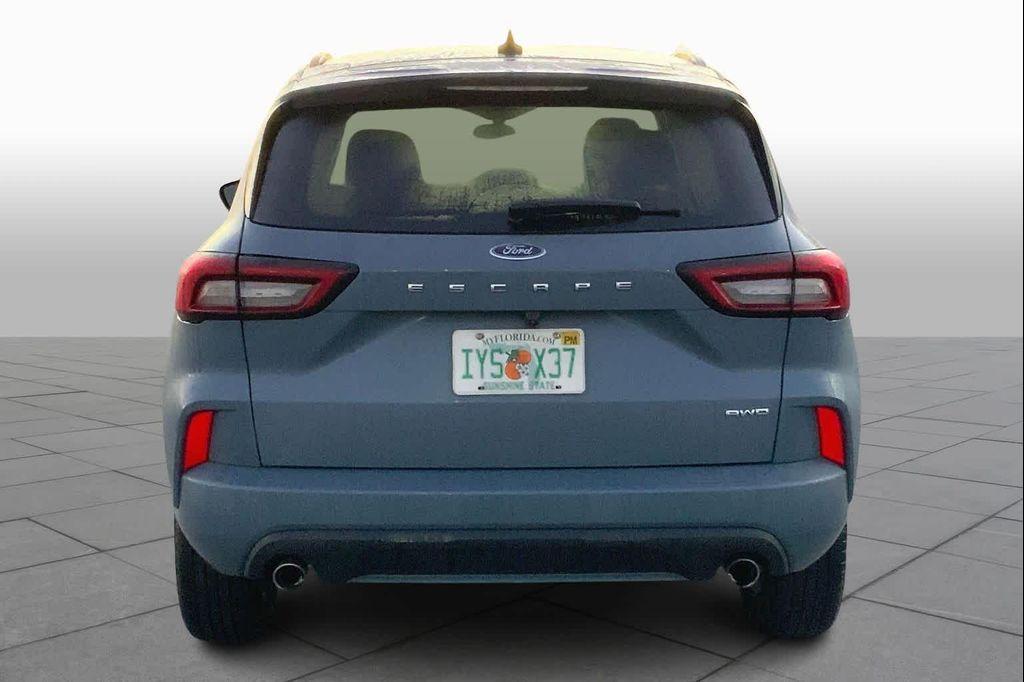 used 2024 Ford Escape car, priced at $25,475