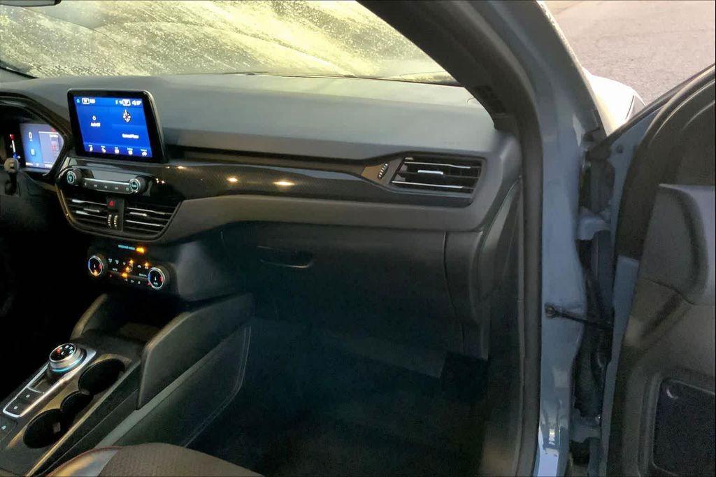 used 2024 Ford Escape car, priced at $25,475