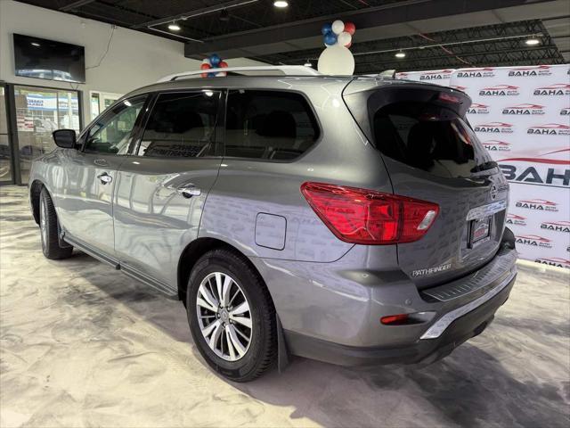 used 2020 Nissan Pathfinder car, priced at $14,995