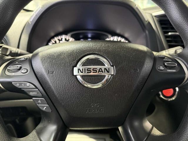 used 2020 Nissan Pathfinder car, priced at $14,995