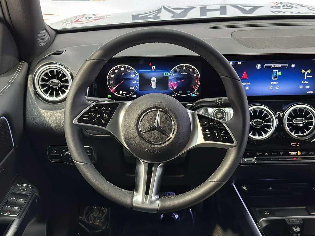 used 2025 Mercedes-Benz GLB 250 car, priced at $42,995