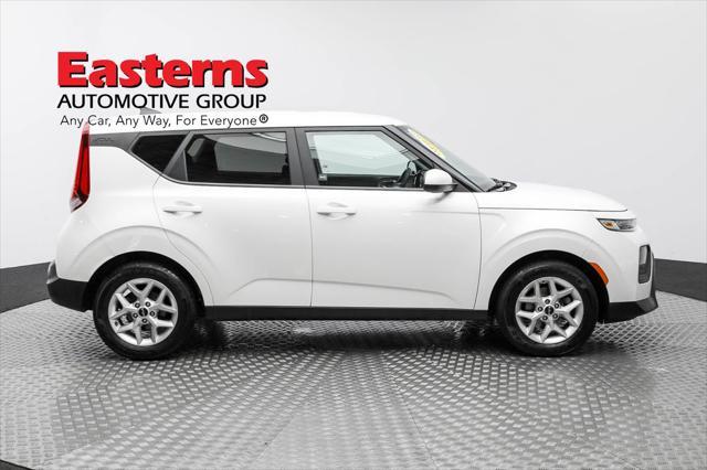 used 2022 Kia Soul car, priced at $16,375