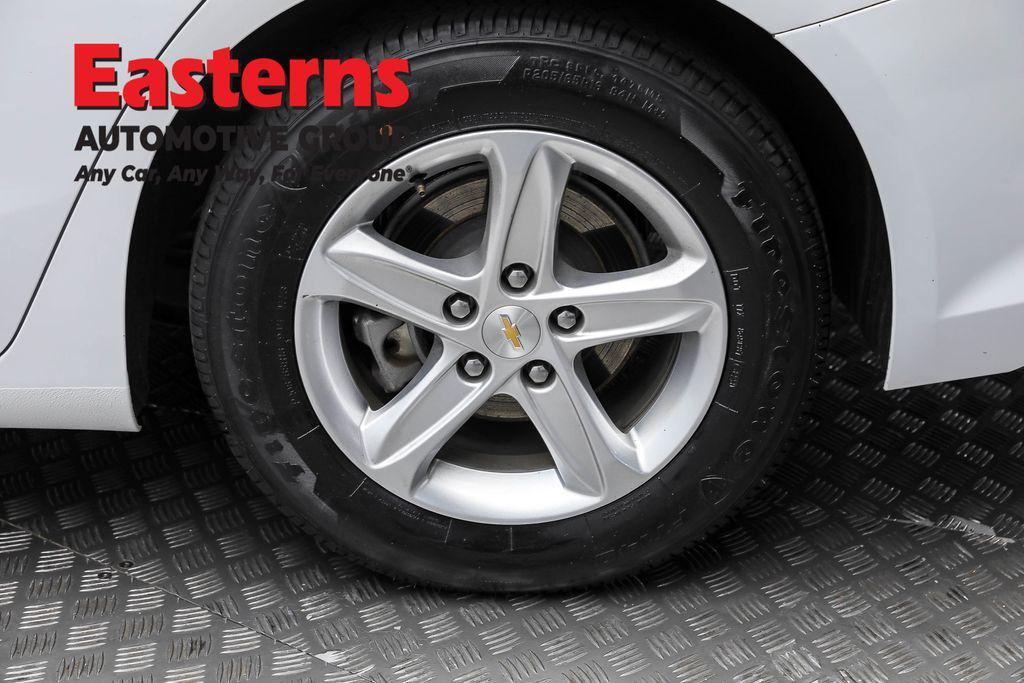 used 2022 Chevrolet Malibu car, priced at $16,950