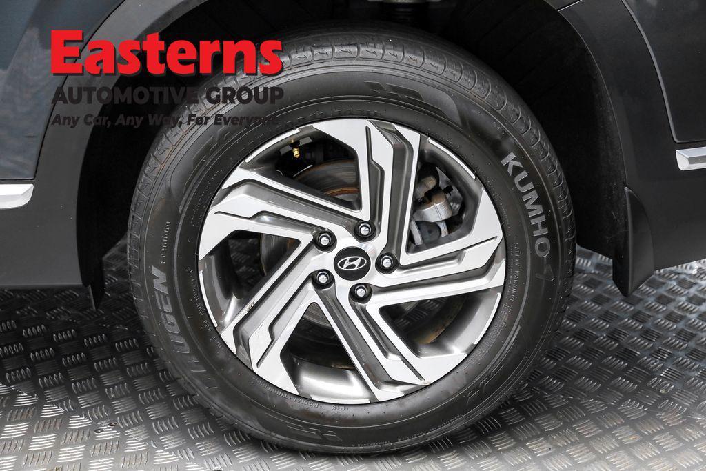 used 2022 Hyundai Santa Fe car, priced at $22,975