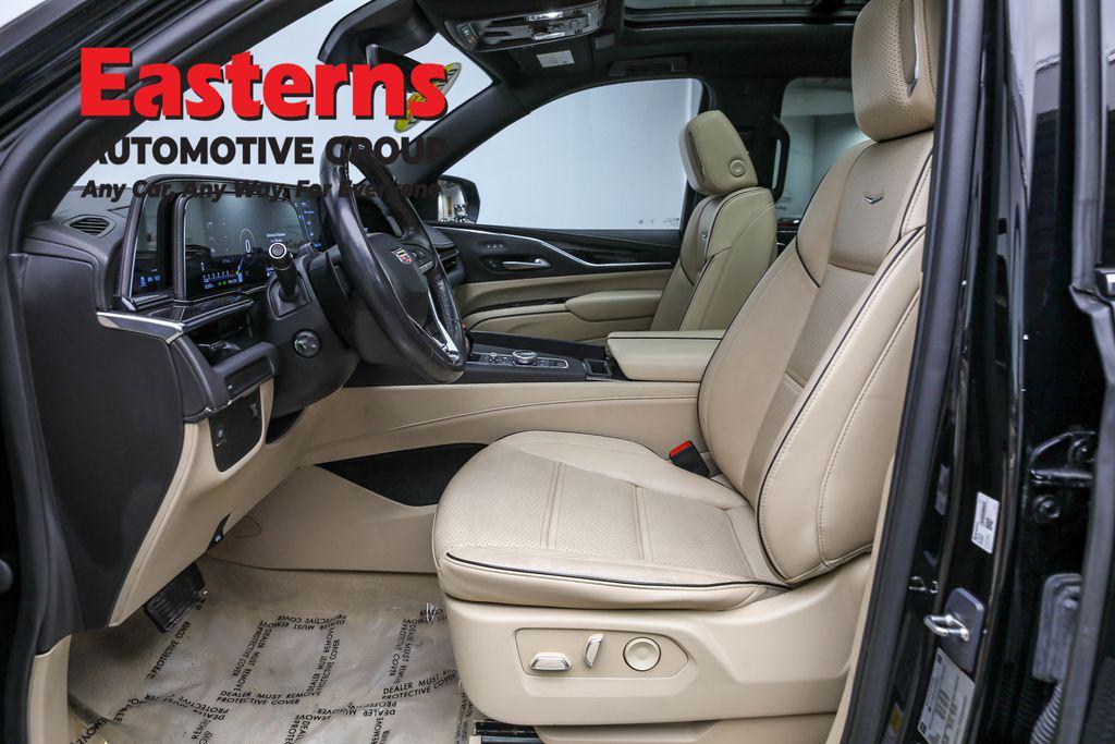 used 2023 Cadillac Escalade ESV car, priced at $62,850