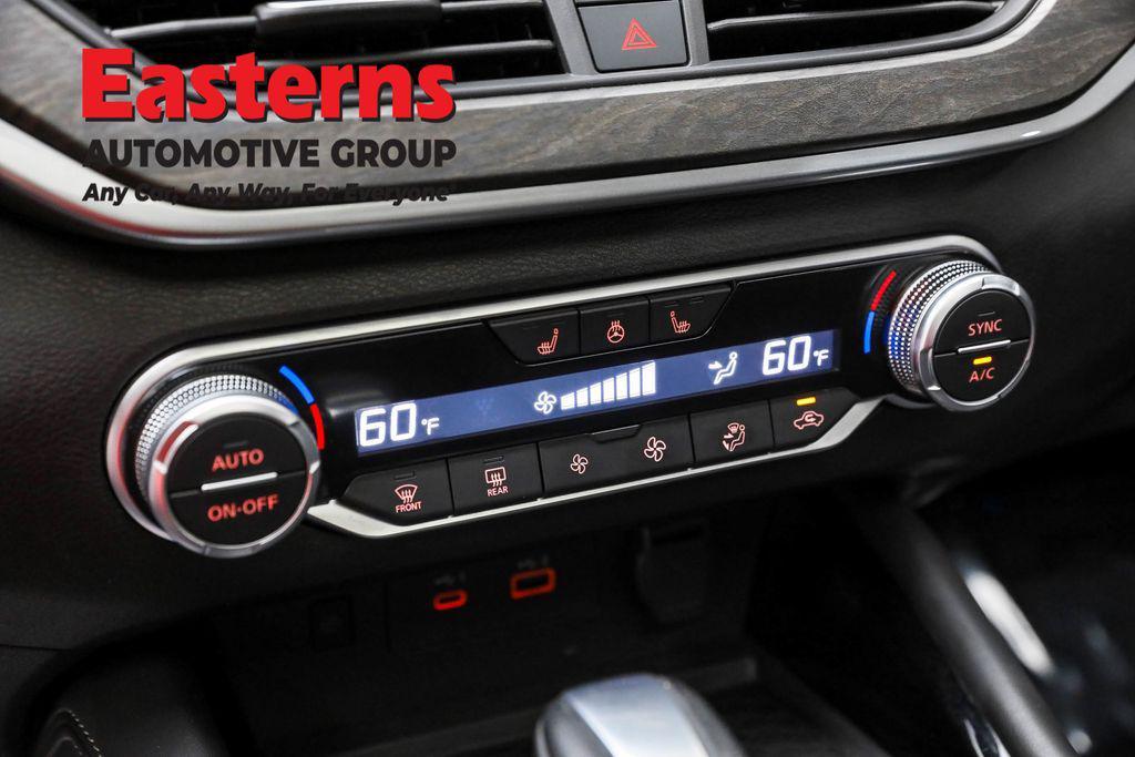 used 2023 Nissan Altima car, priced at $24,275