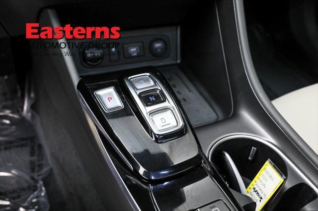 used 2023 Hyundai Sonata Hybrid car, priced at $25,525