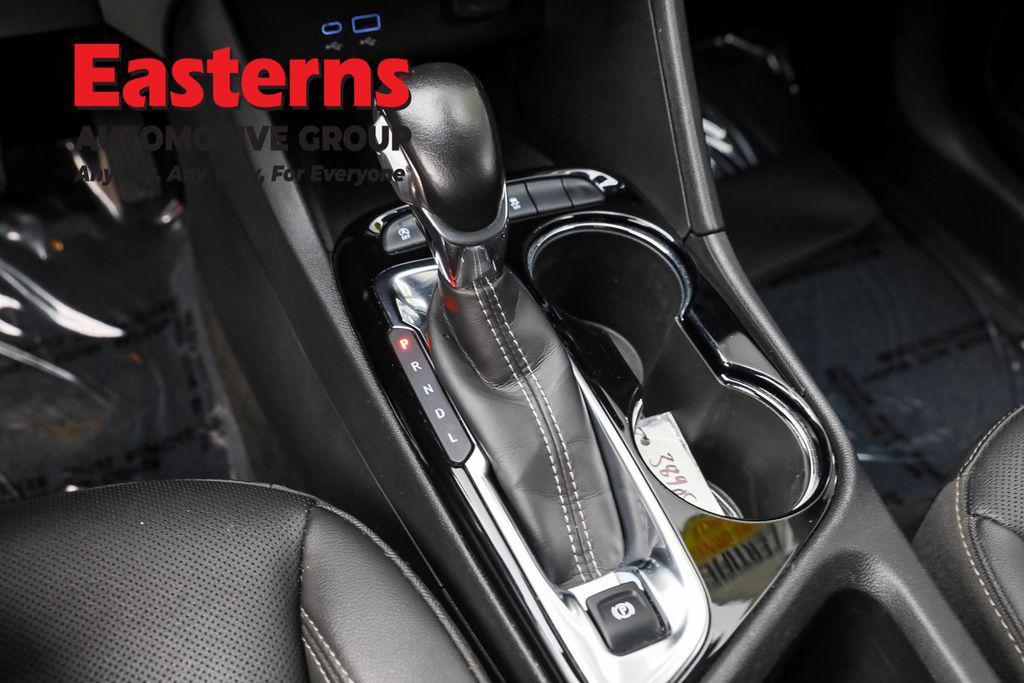 used 2024 Buick Encore GX car, priced at $21,590