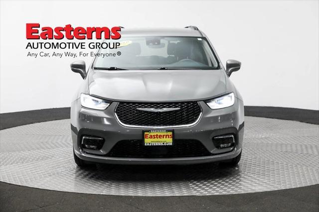 used 2022 Chrysler Pacifica car, priced at $21,490