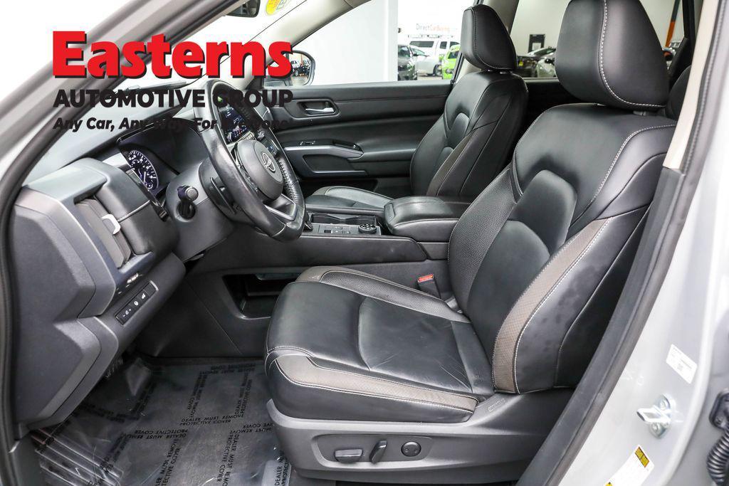used 2023 Nissan Pathfinder car, priced at $30,950
