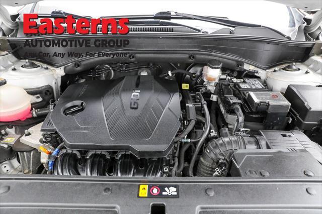 used 2022 Hyundai Santa Fe car, priced at $23,290