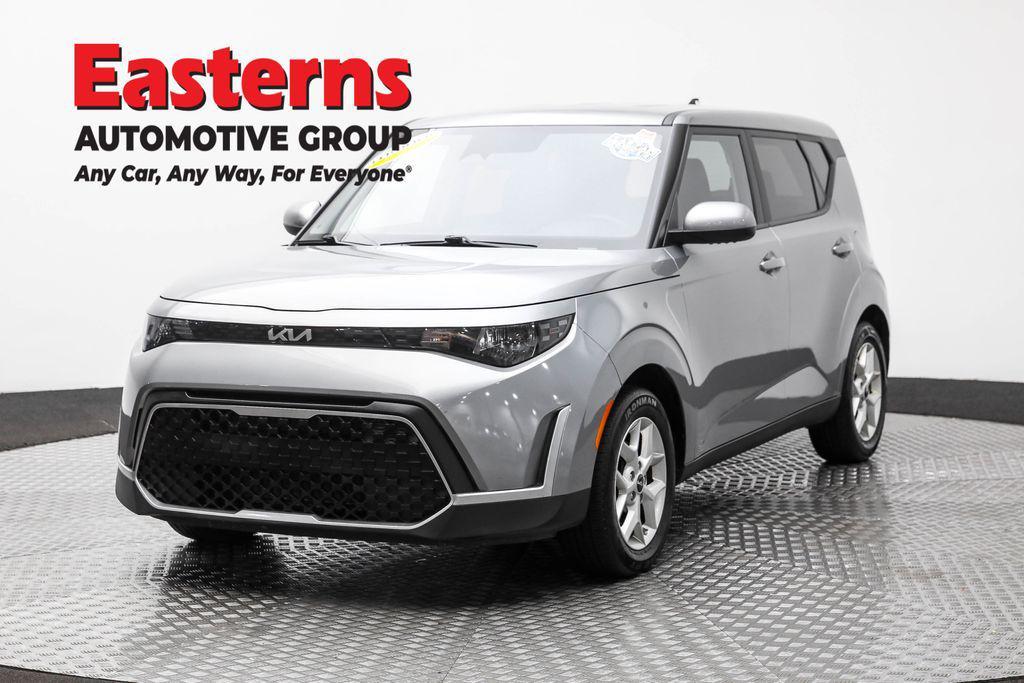 used 2023 Kia Soul car, priced at $16,375