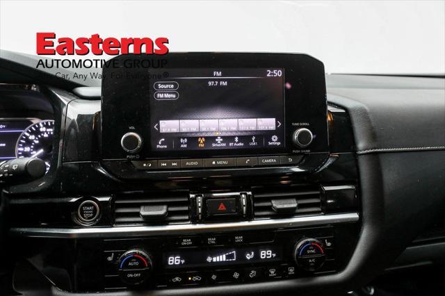 used 2022 Nissan Pathfinder car, priced at $25,325