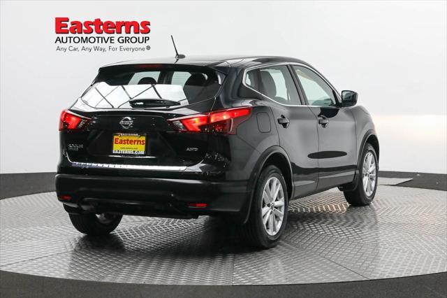 used 2019 Nissan Rogue Sport car, priced at $18,490