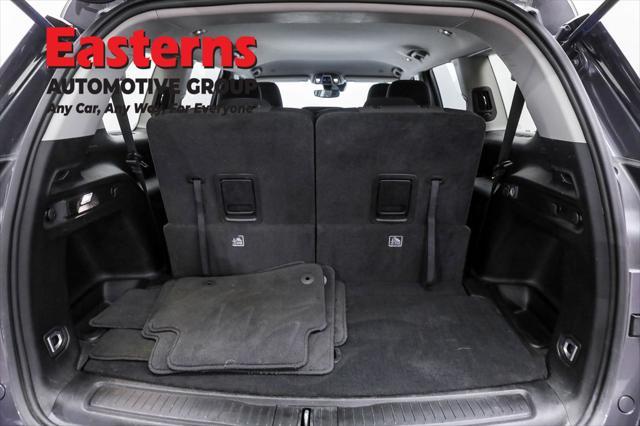 used 2023 Jeep Grand Cherokee L car, priced at $26,125