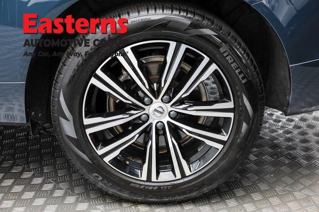 used 2022 Volvo XC60 car, priced at $28,790