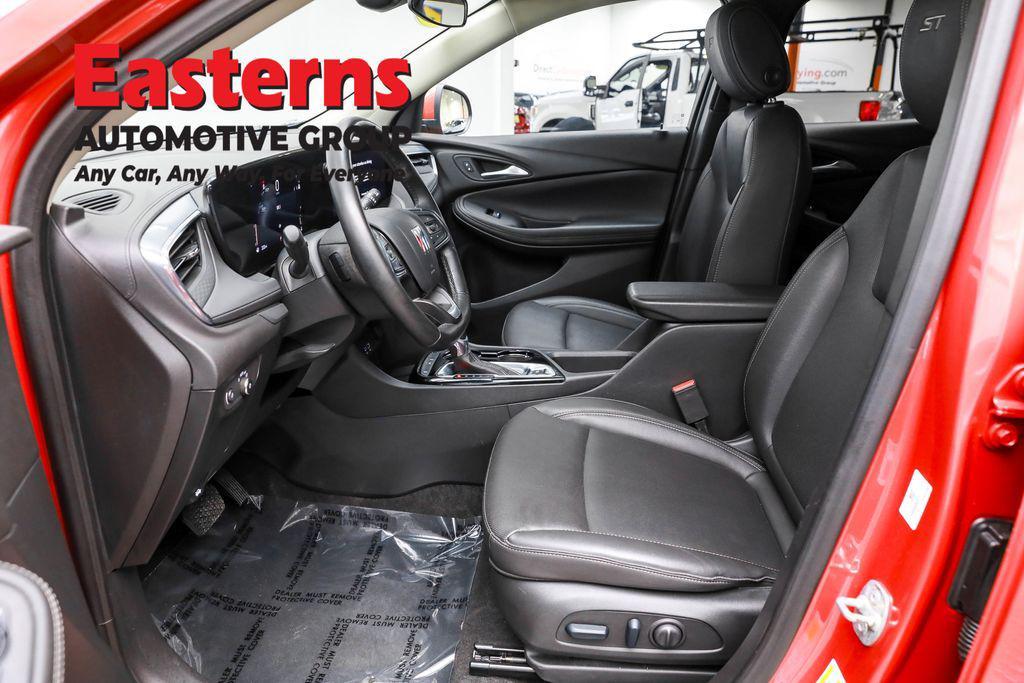 used 2024 Buick Encore GX car, priced at $21,950