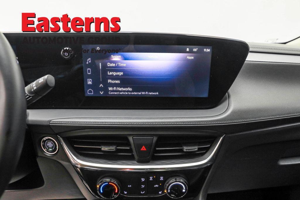 used 2024 Buick Encore GX car, priced at $21,950