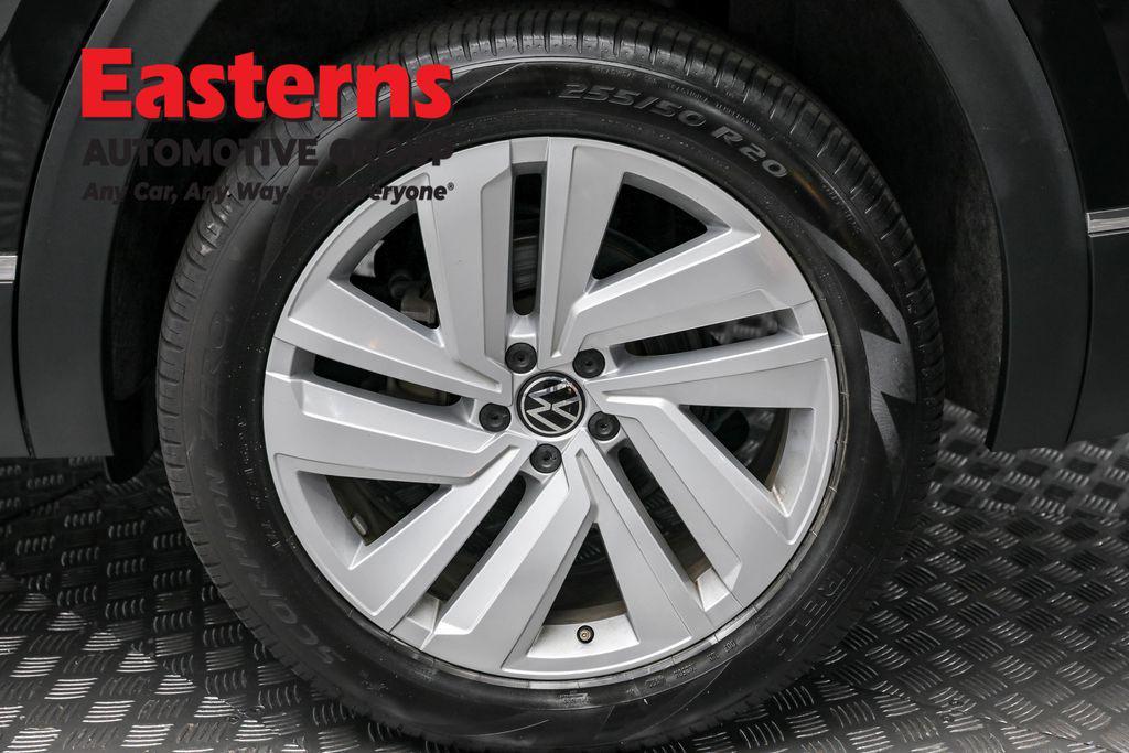 used 2021 Volkswagen Atlas car, priced at $27,325