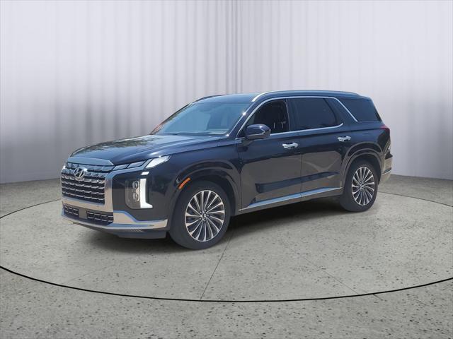 used 2024 Hyundai Palisade car, priced at $40,977