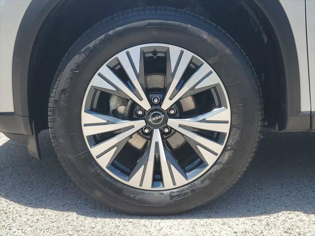 used 2023 Nissan Rogue car, priced at $20,977