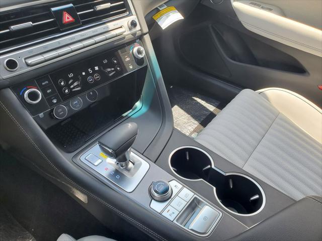 new 2025 Genesis G70 car, priced at $43,070