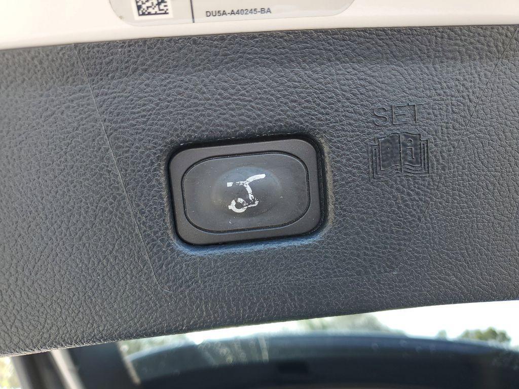 used 2018 Ford Edge car, priced at $15,987