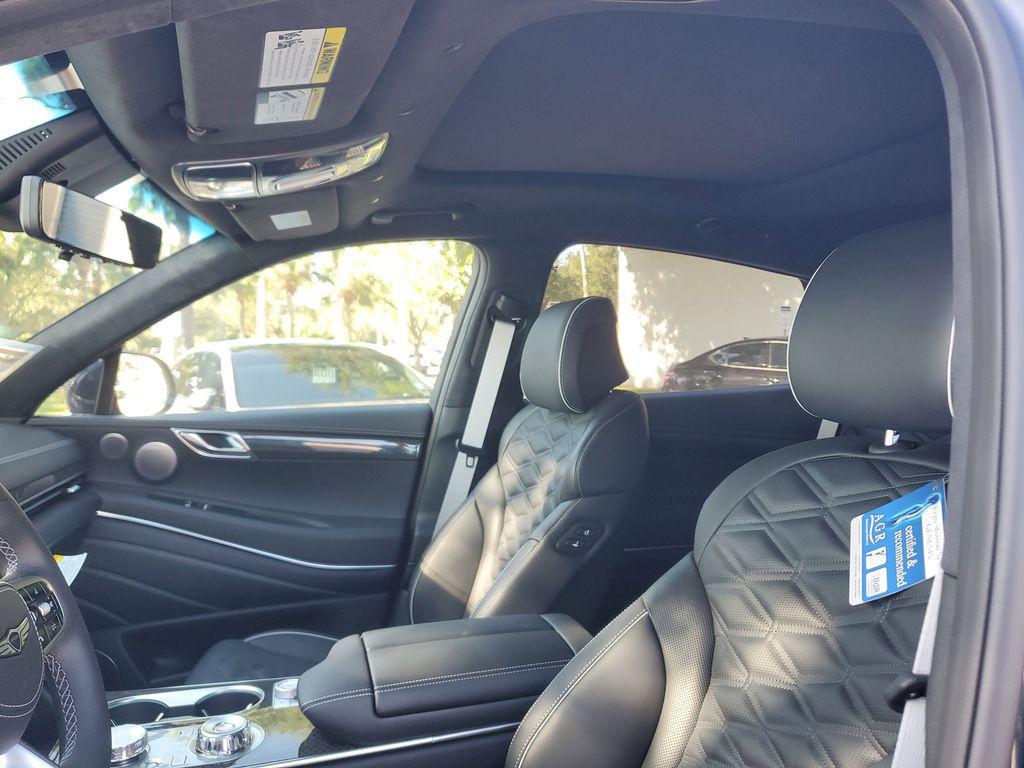 new 2025 Genesis GV80 Coupe car, priced at $82,065