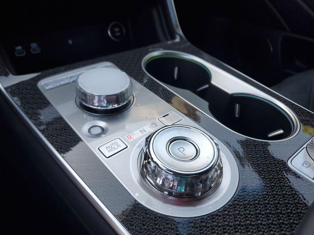 new 2025 Genesis GV80 Coupe car, priced at $82,065