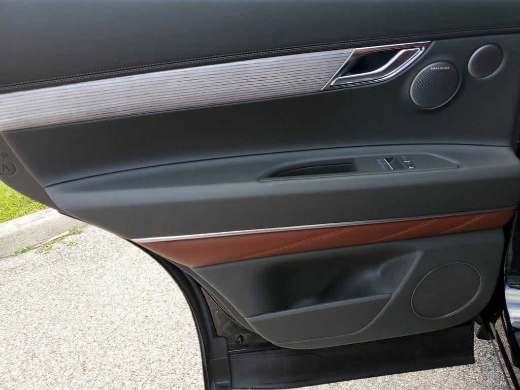 new 2025 Genesis GV80 car, priced at $75,657