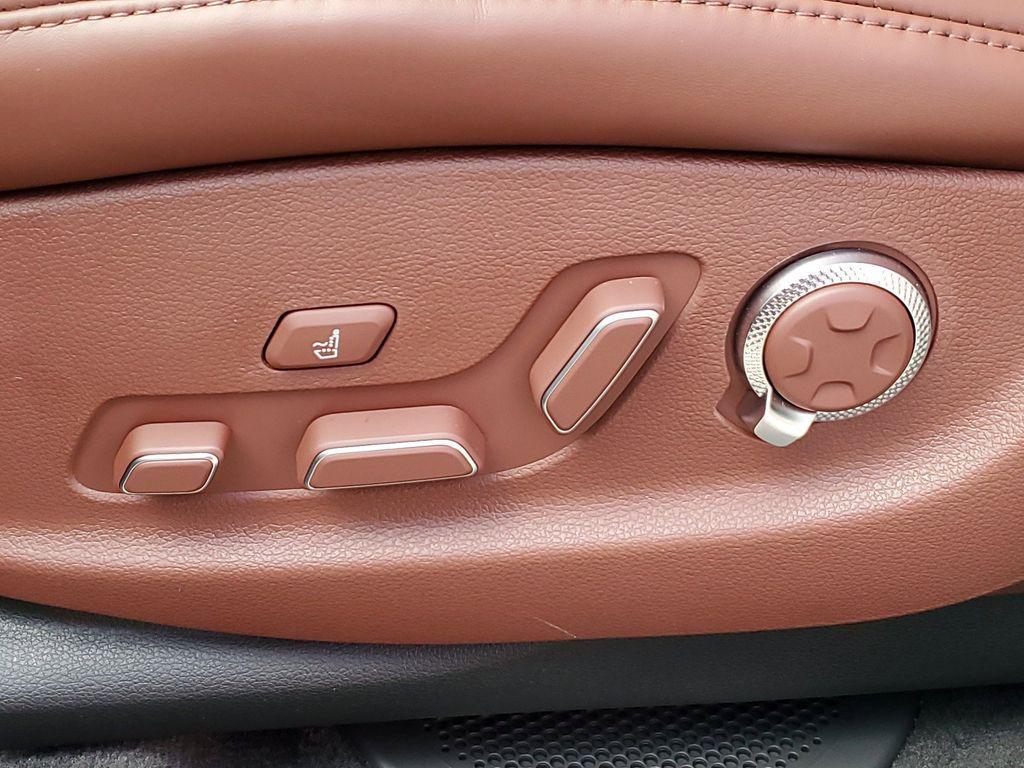 new 2025 Genesis GV80 car, priced at $75,657