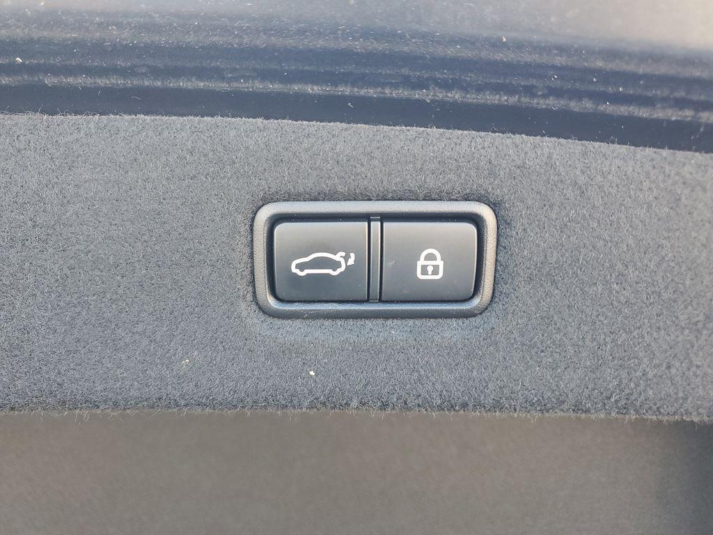 used 2021 Genesis G90 car, priced at $40,827