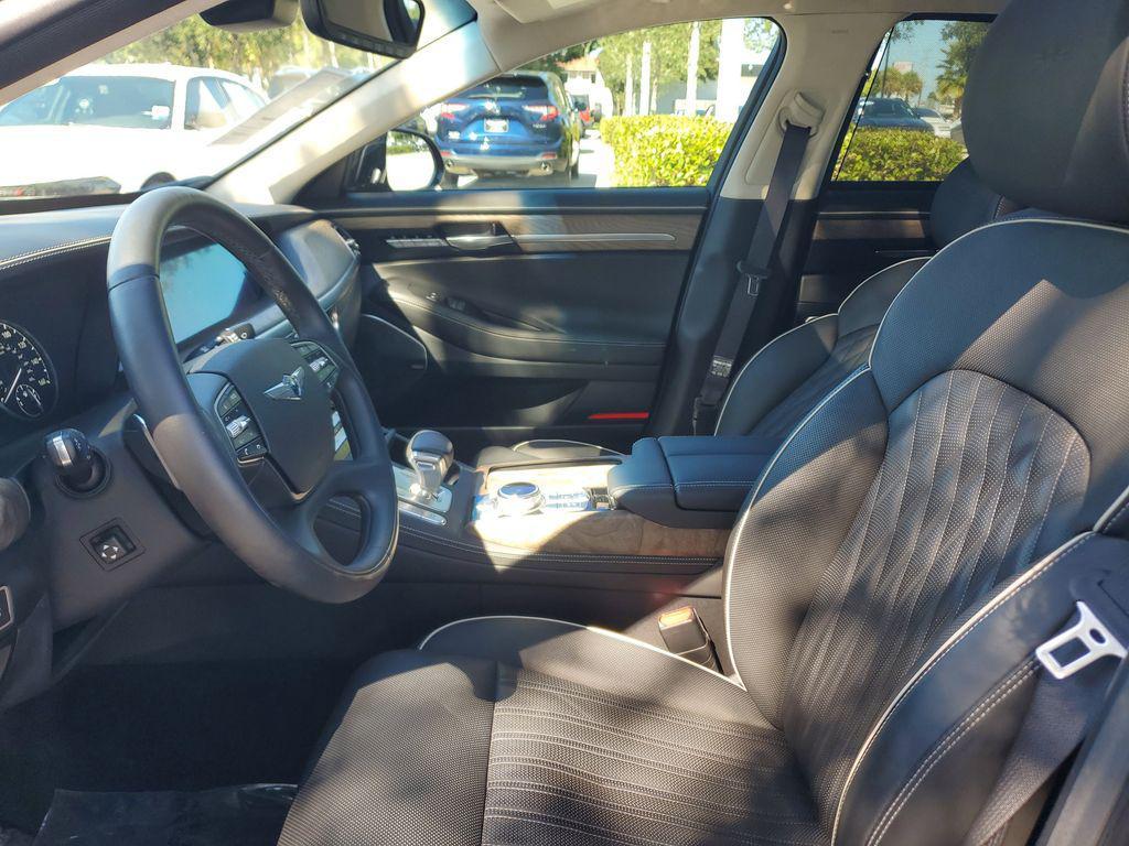 used 2021 Genesis G90 car, priced at $40,827