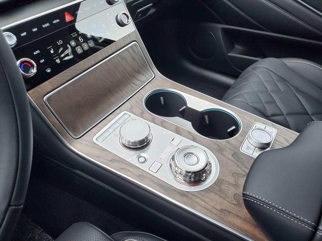 new 2025 Genesis GV80 car, priced at $76,659