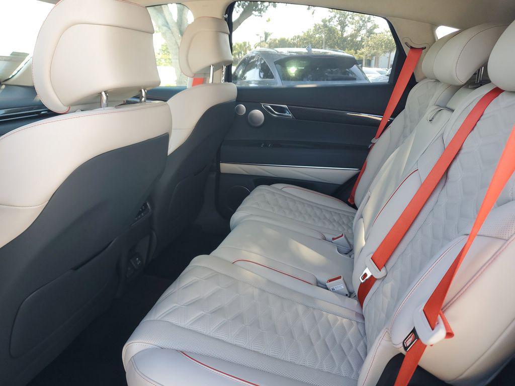 new 2025 Genesis GV80 Coupe car, priced at $82,052