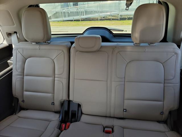 used 2023 Lincoln Navigator car, priced at $71,897