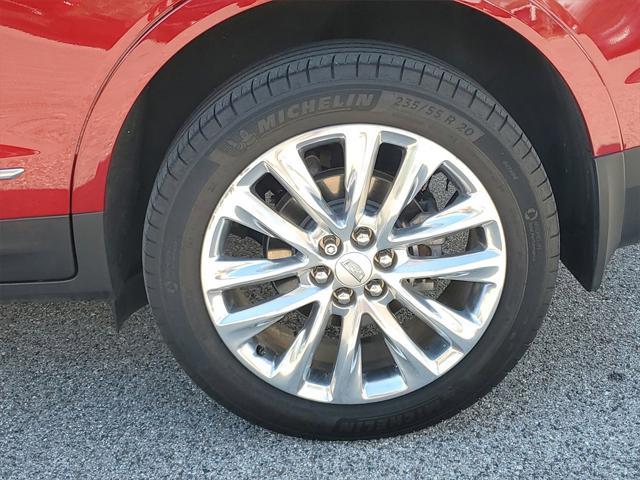 used 2019 Cadillac XT5 car, priced at $22,388