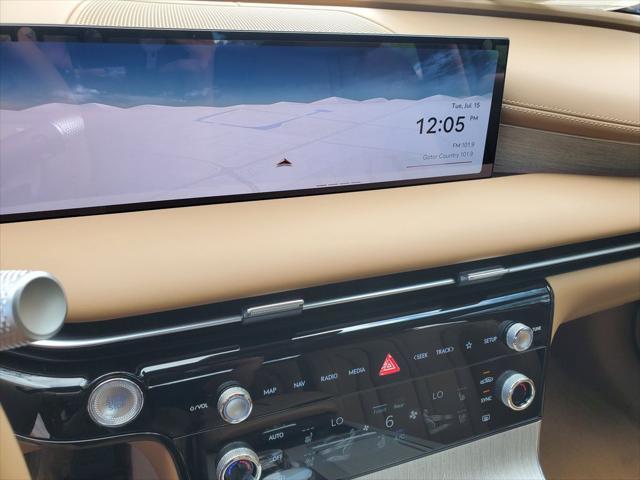 new 2025 Genesis G80 car, priced at $58,916