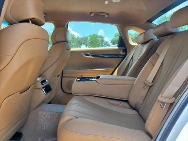 new 2025 Genesis G80 car, priced at $53,812