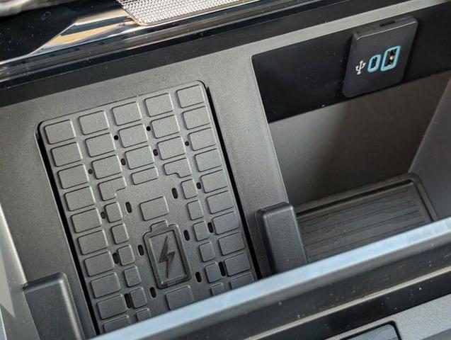 new 2025 Ford F-250 car, priced at $81,022