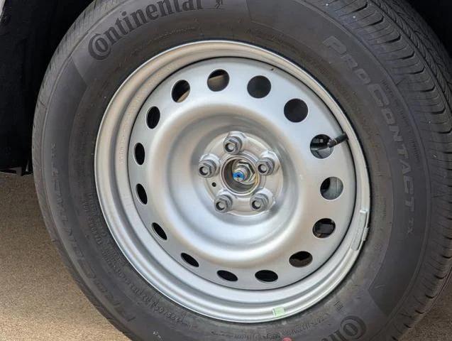 new 2025 Ford Maverick car, priced at $26,679