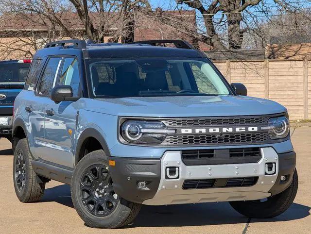 new 2025 Ford Bronco Sport car, priced at $41,424