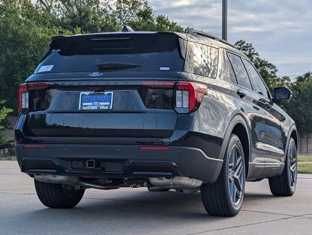 new 2025 Ford Explorer car, priced at $47,353