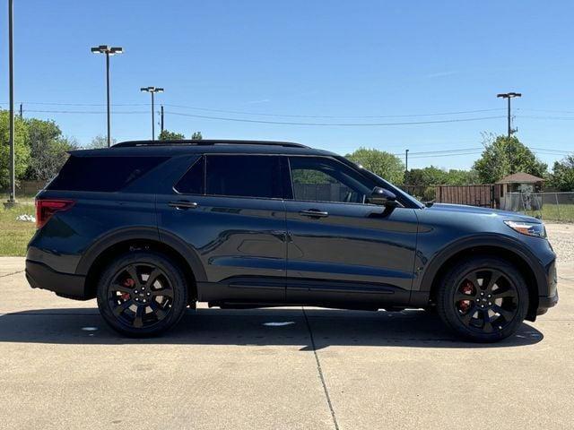 new 2024 Ford Explorer car, priced at $58,605