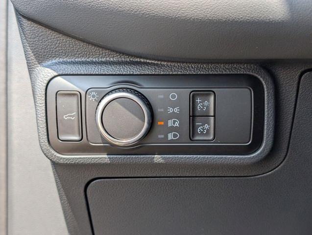 new 2025 Ford Explorer car, priced at $35,341