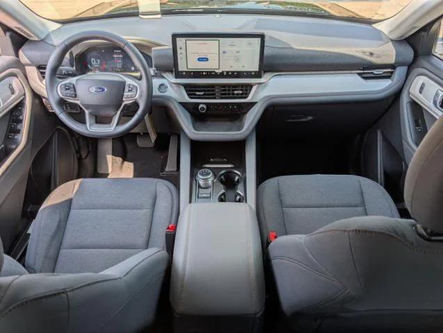 new 2025 Ford Explorer car, priced at $35,341